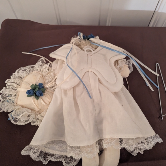 Handcrafted Cream Doll with Lace Details - Picture 3 of 3